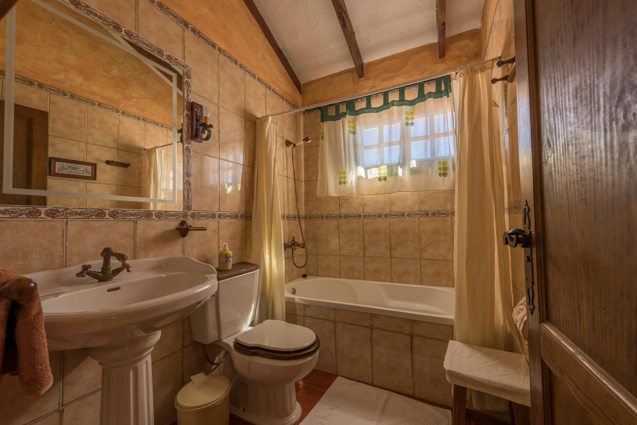 Casa Tia Estebana Isora ภายนอก รูปภาพ